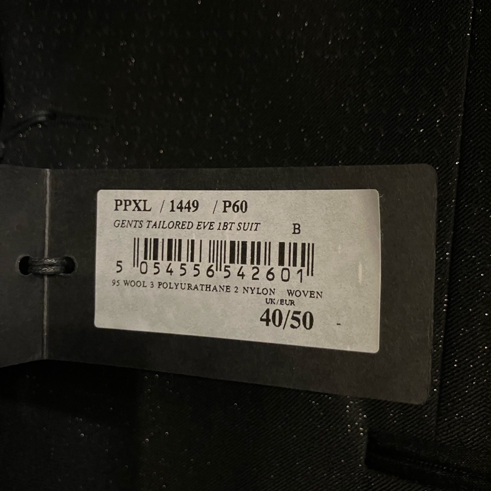 Paul Smith Evening suit BNWT. - Picture 7 of 10